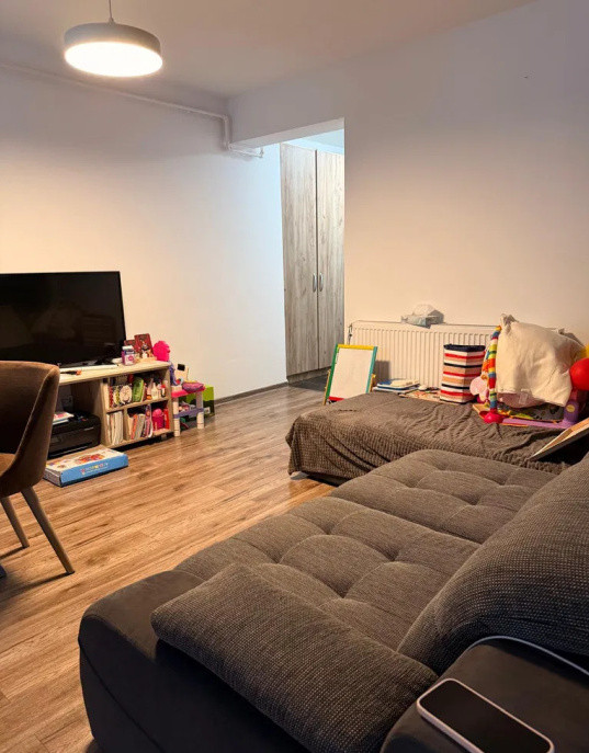 Apartament cu 3 camere, 59 mp, zona Grigorescu