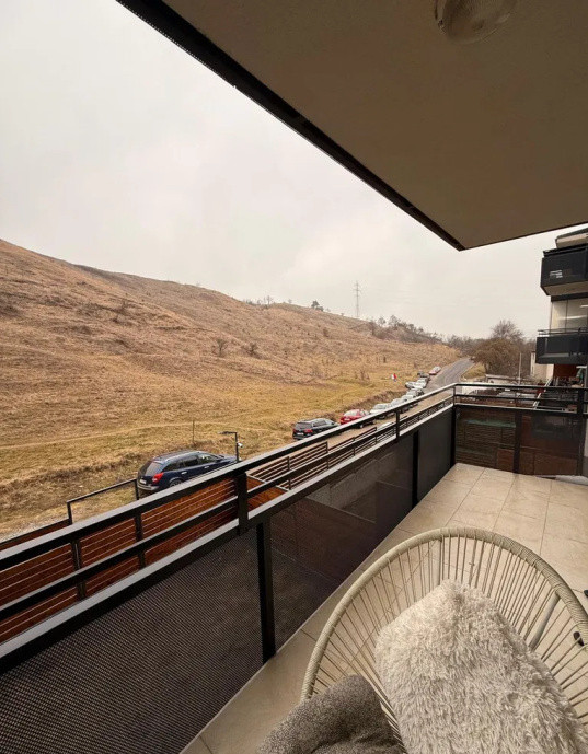 Apartament cu 3 camere, 59 mp, zona Grigorescu