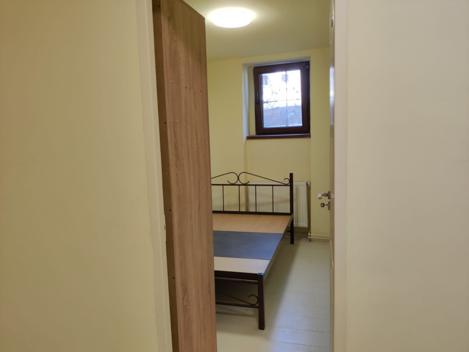 Apartament cu 2 camere decomandate,43mp,parcare, Zona Hasdeu
