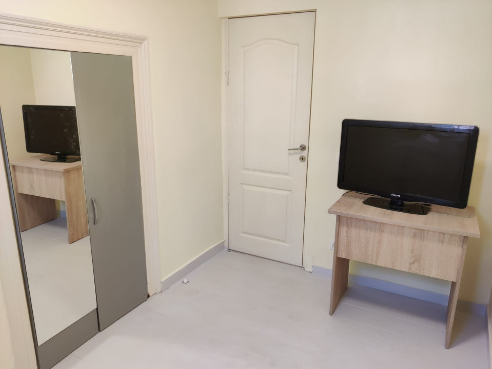 Apartament cu 2 camere decomandate,43mp,parcare, Zona Hasdeu
