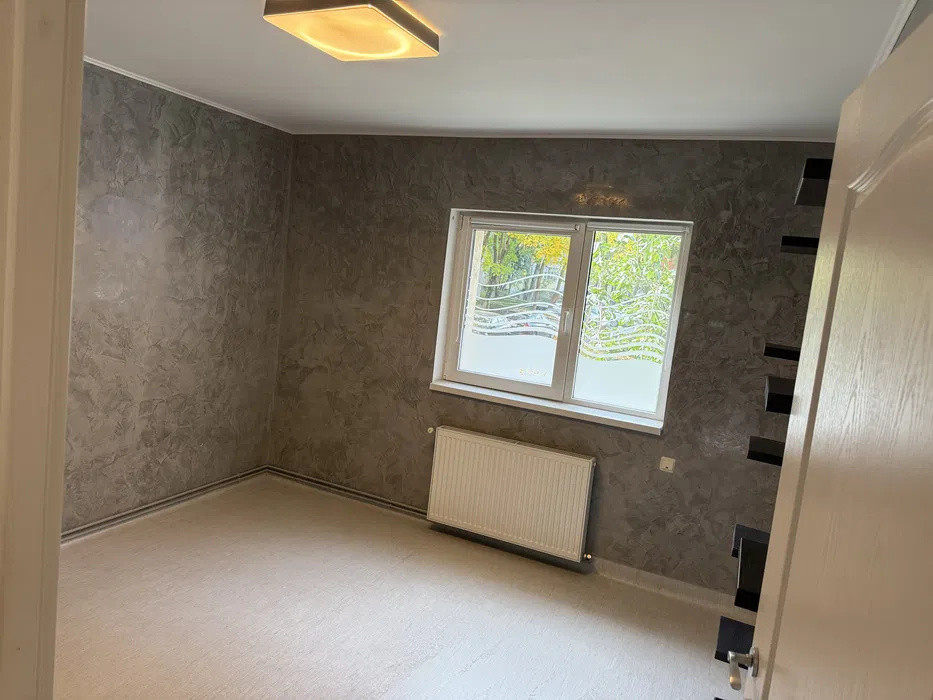 Apartament cu 2 camere,50mp,parcare,nemobilat,Zona Gheorgheni