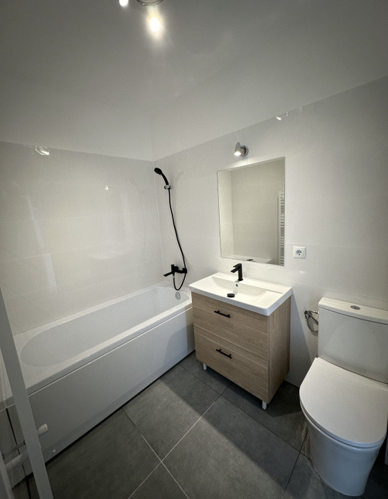 Apartament modern cu 3 camere in someseni, Cluj Napoca