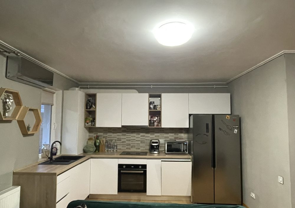 Apartament 3 camere/2 bai, 80mp + 80mp gradina / Parcare inclusa