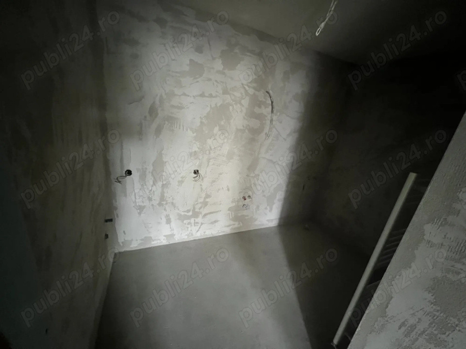 Apartament cu 2 camere, 47 mp, balcon, zona Eroilor