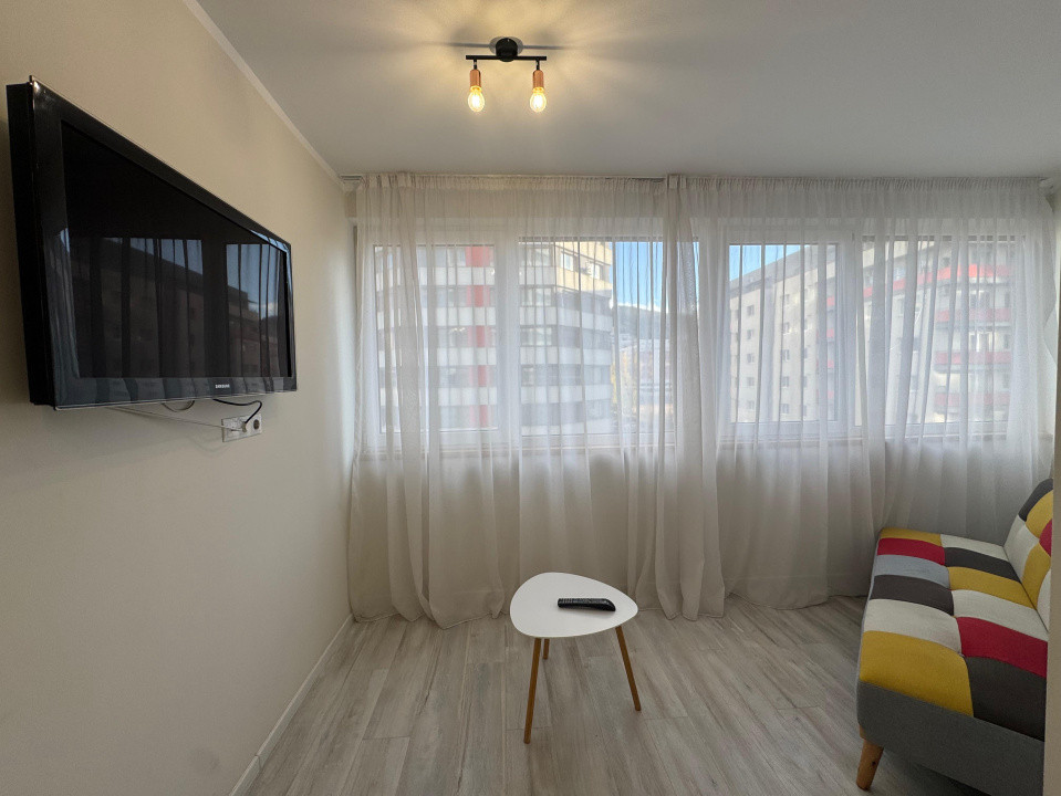 Apartament cu 2 camere, 51 mp, zona Ametyst
