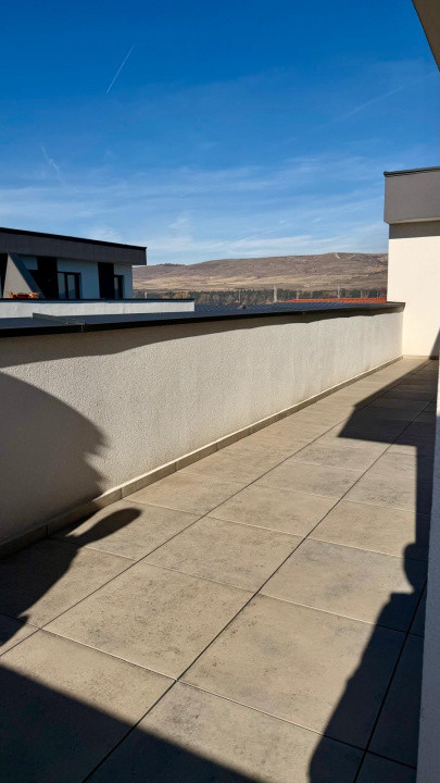 Apartament modern in zona Eroilor , 2 camere ,terasa 29 mp 