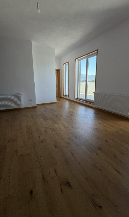 Apartament cu terasă  in zona Eroilor , 2 camere 