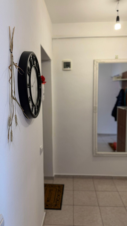 Apartament de închiriat,56 mp , 2 dormitoare ,etaj 1 ,parcare ,2 balcoane 