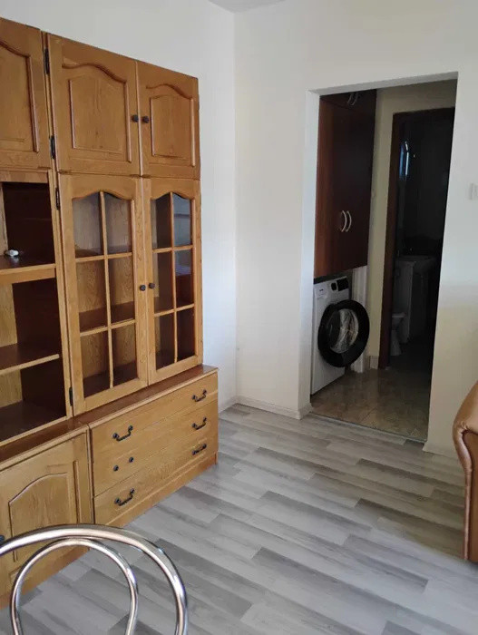 Apartament cu 2 camere, 50mp, zona Iulius Mall