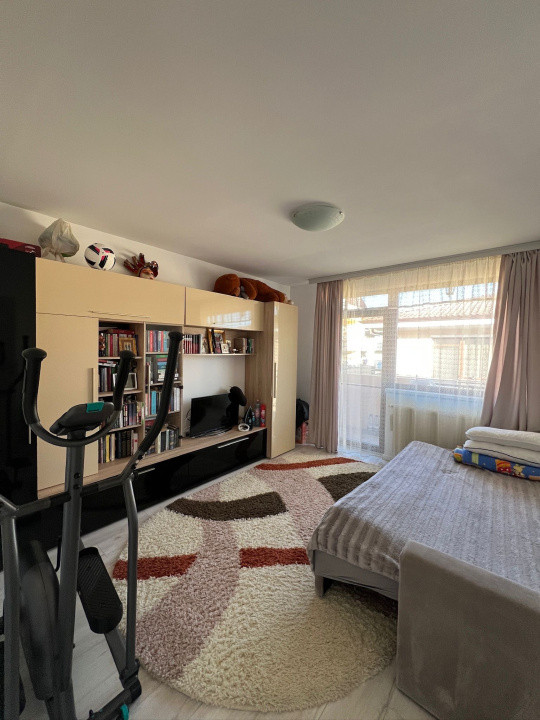 Duplex modern in zona Terra , 120 mp util cu grădină amenajată 