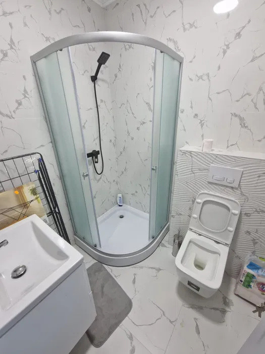 Apartament cu 3 camere,92mp,2parcarri,2terase, Zona Chinteni