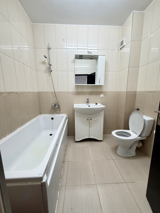 Apartament de 2 camere 62 mp , Zona Sub Cetate 