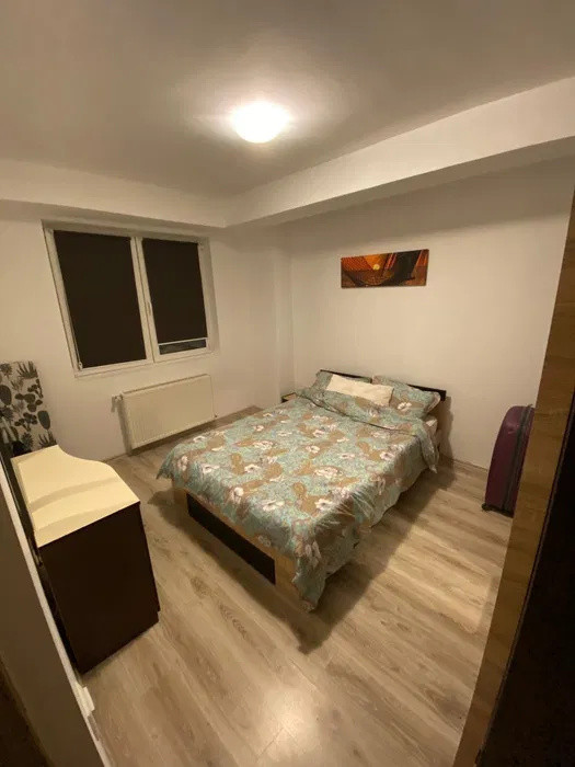 Apartament cu 3 camere, in zona Iris