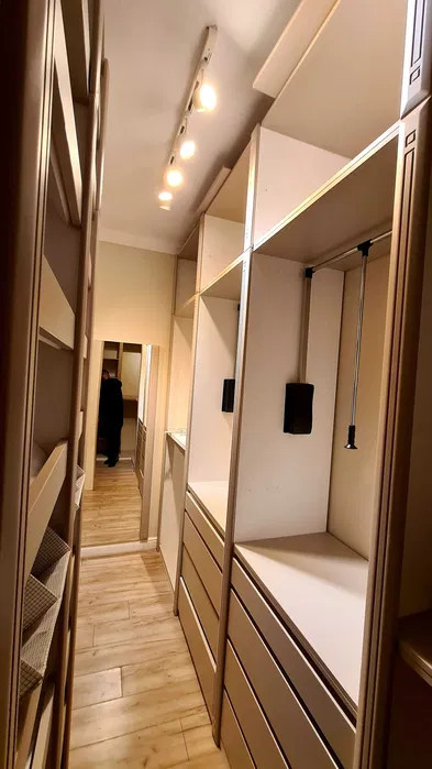 Apartament de LUX, 3 camere ,110 mp , Zona VIVO