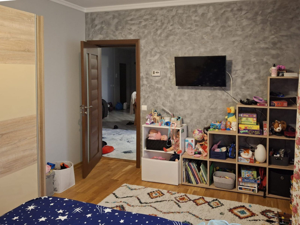 Apartament 3 camere,66mp/ Etaj intermediar/Subcetate/zona Parc Poligon