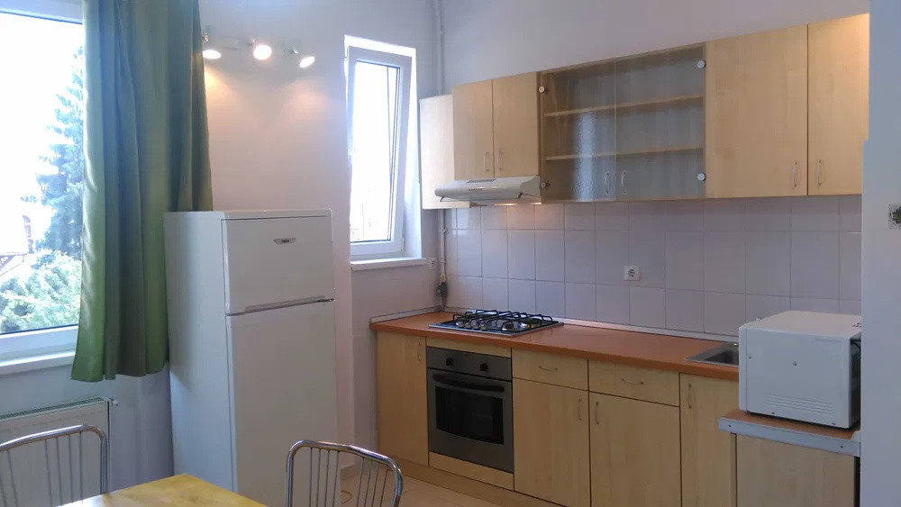 Apartament cu 2 camere, 75 mp, AC in fiecare camera , Ultracentral