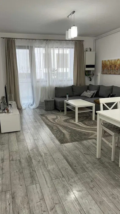 Apartament cu 2 camere, 45 mp, terasa, zona Sub Cetate