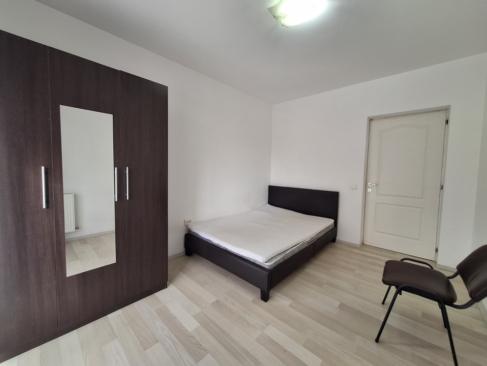 Apartament cu 3 camere, 61 mp, 2 balcoane, zona Porii