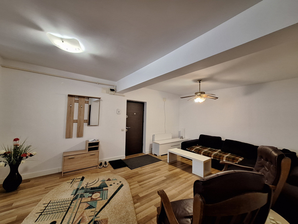 Apartament cu 2 camere, 67 mp, zona Florilor