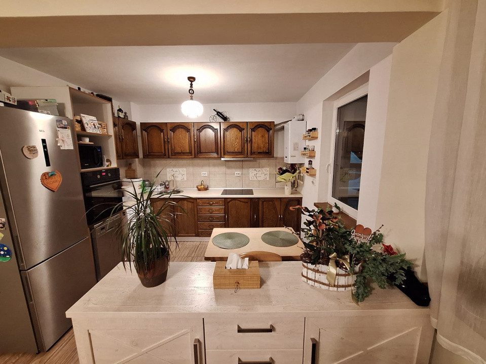 Apartament cu 3 camere, 67 mp, gradina, parcare, zona Tineretului