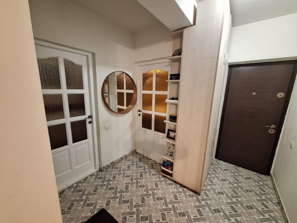 Apartament cu 3 camere, 67 mp, gradina, parcare, zona Tineretului