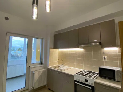 Apartament cu 2 camere, 60 mp, zona Calea Turzii