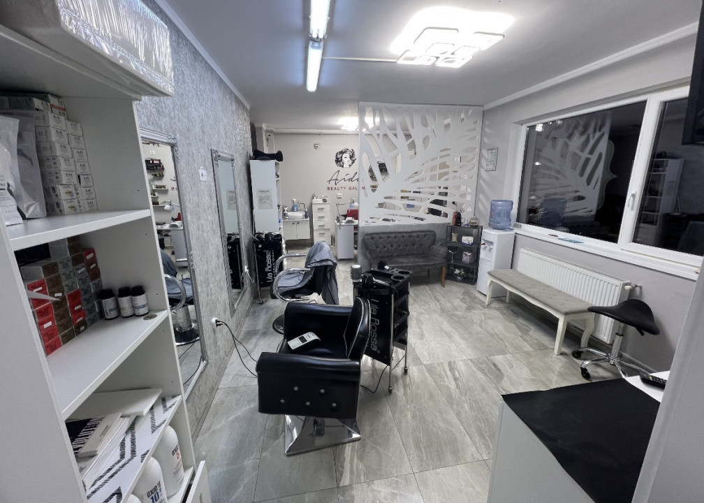 Spațiu comercial de vânzare/ salon de înfrumusețare la cheie, gata de preluare 