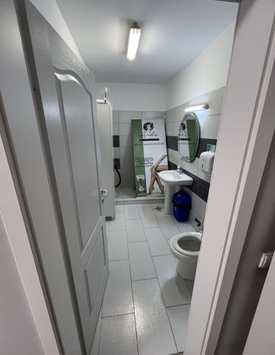Spațiu comercial de vânzare/ salon de înfrumusețare la cheie, gata de preluare 