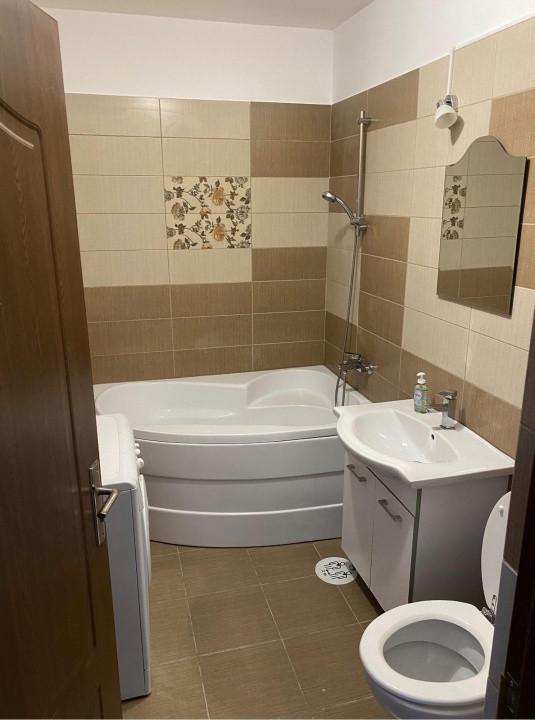 Apartament zona Eroilor ,  mobilat si utilat , etaj intermediar , 34 mp 