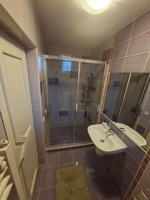 Apartament cu 3 camere, 84 mp, zona Buna Ziua