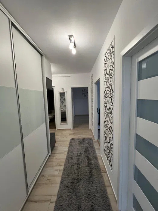 Apartament cu 3 camere, 65 mp, 2 balcoane, langa VIVO
