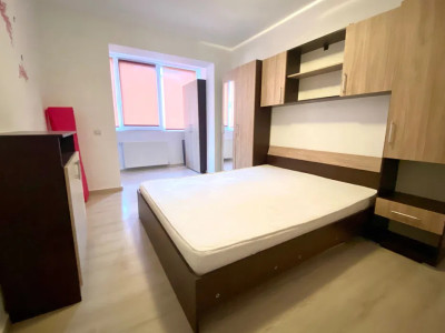 Apartament cu 2 camere, 58 mp, parcare, zona Florilor