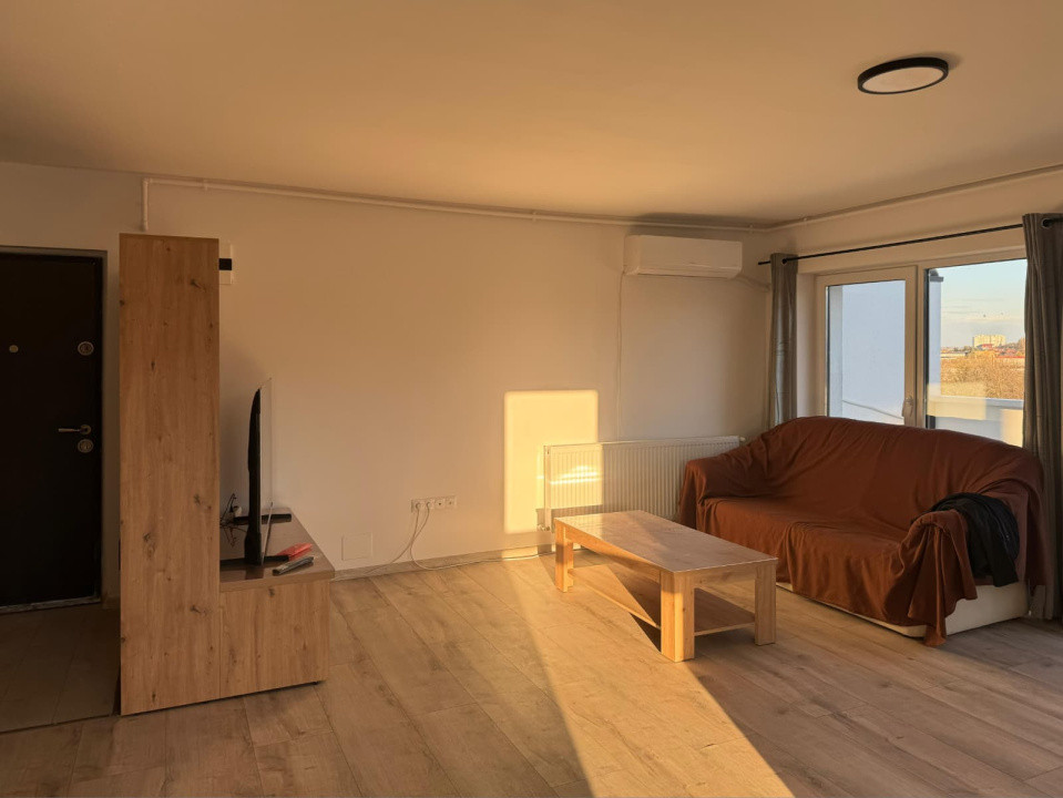 Apartament cu 2 camere, 57mp,parcare, zona Baciu