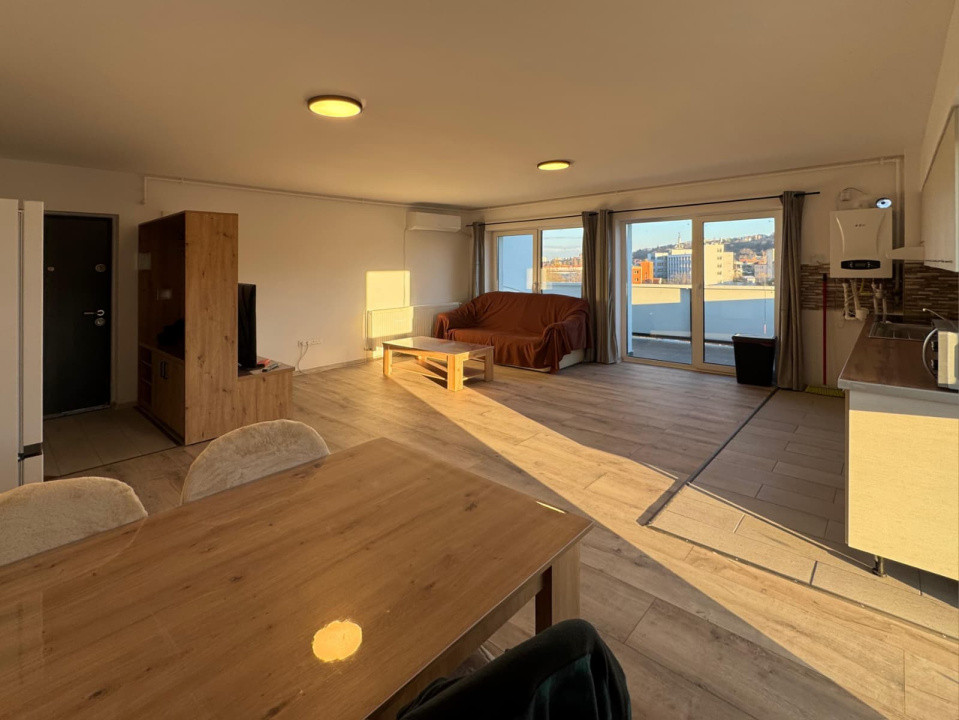 Apartament cu 2 camere, 57mp,parcare, zona Baciu