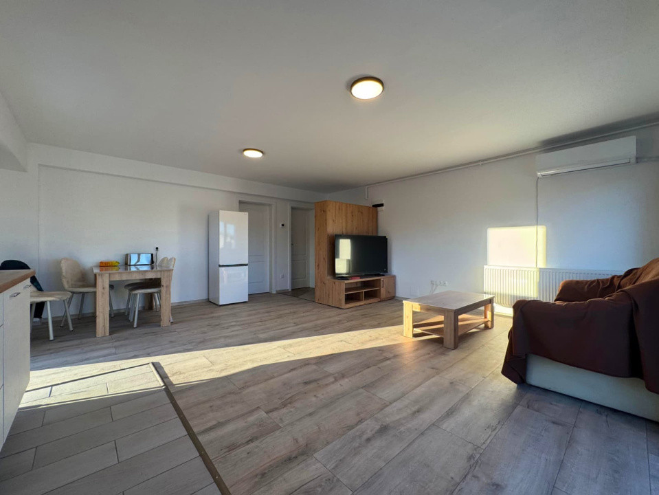 Apartament cu 2 camere, 57mp,parcare, zona Baciu