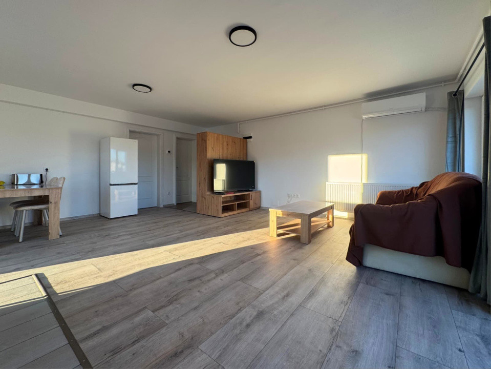 Apartament cu 2 camere, 57mp,parcare, zona Baciu