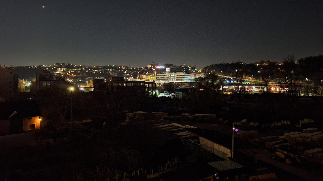 Apartament cu 2 camere, 57mp,parcare, zona Baciu