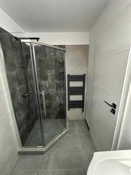 Apartament cu 3 camere, 87 mp, zona Buna Ziua
