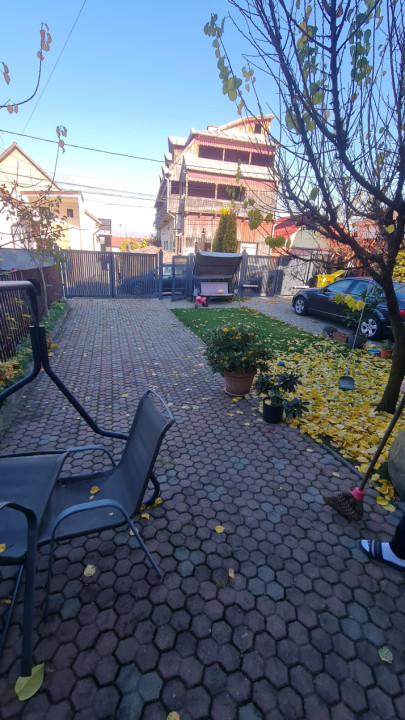 Casa 5 camere zona UMF