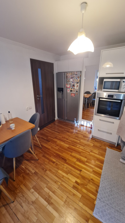 Casa 5 camere zona UMF