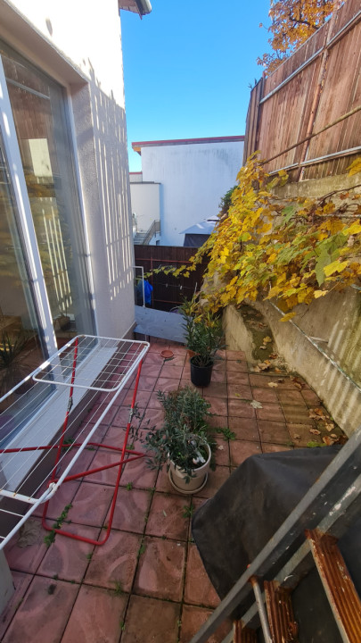 Casa 5 camere zona UMF