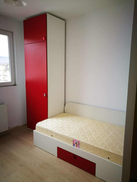 Apartament 3 camere zona Tineretului
