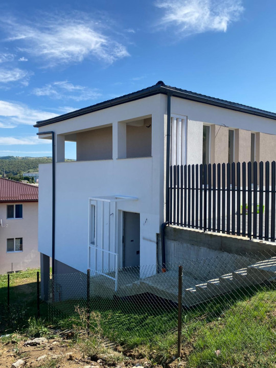 Casa tip Duplex panoramic, 4 camere, 110 mp, teren 225 mp,zona Fagului