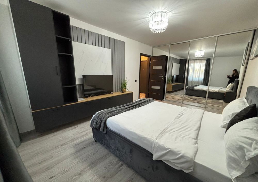 Apartament cu 2 camere la cheie, 45 mp, bloc nou, Zona Dambu Rotund