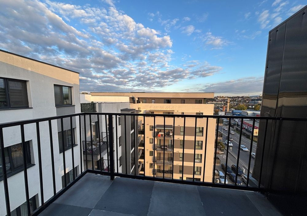 Apartament cu 2 camere la cheie, 45 mp, bloc nou, Zona Dambu Rotund