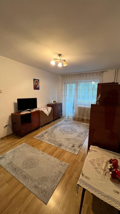 Apartament cu 2 camere decomandate de 39mp, cu garaj propriu in Manastur