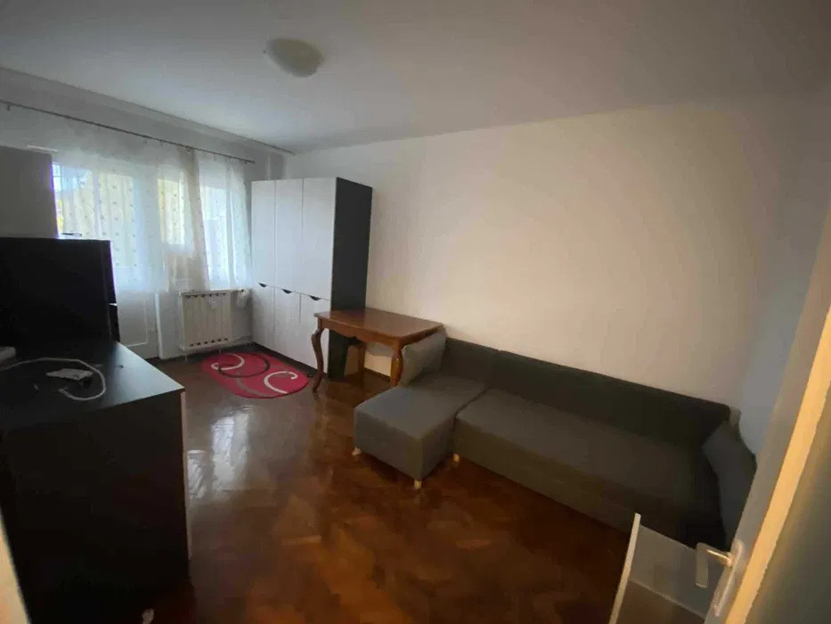 Garsoniera decomandata, zona semicentrala, Cluj-Napoca