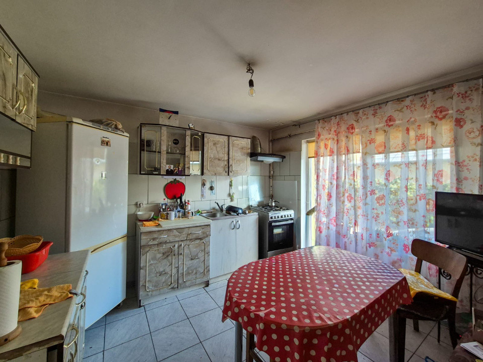 Casa insiruita - ansamblu inchis - Dumitru Mocanu, zona Lidl