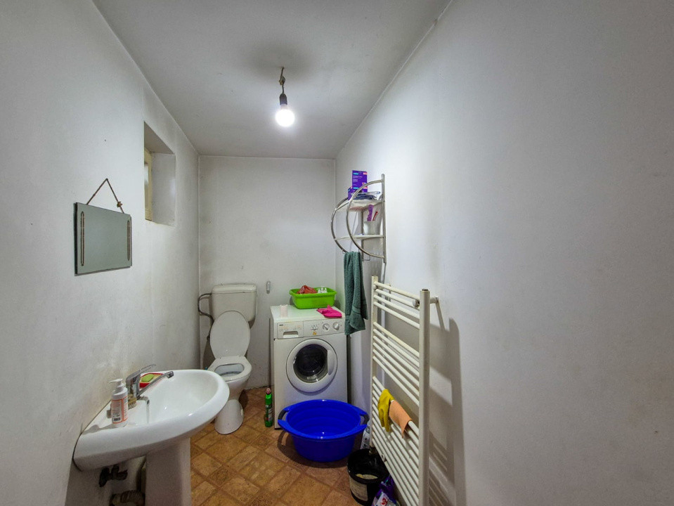 Casa insiruita - ansamblu inchis - Dumitru Mocanu, zona Lidl