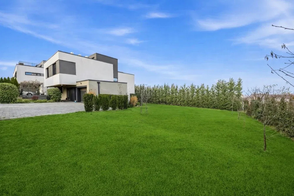 Casa individuala Faget 302mp si teren 1000mp mobilata Lux 